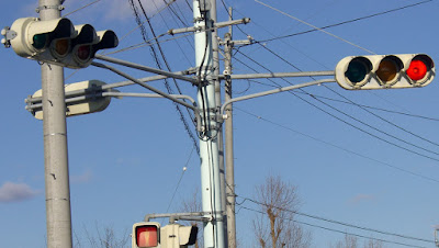 超レア！！　樹脂製信号機 立石製 立石電機製の樹脂灯器（宮城県大崎市）: 交通信号機等調整準備中